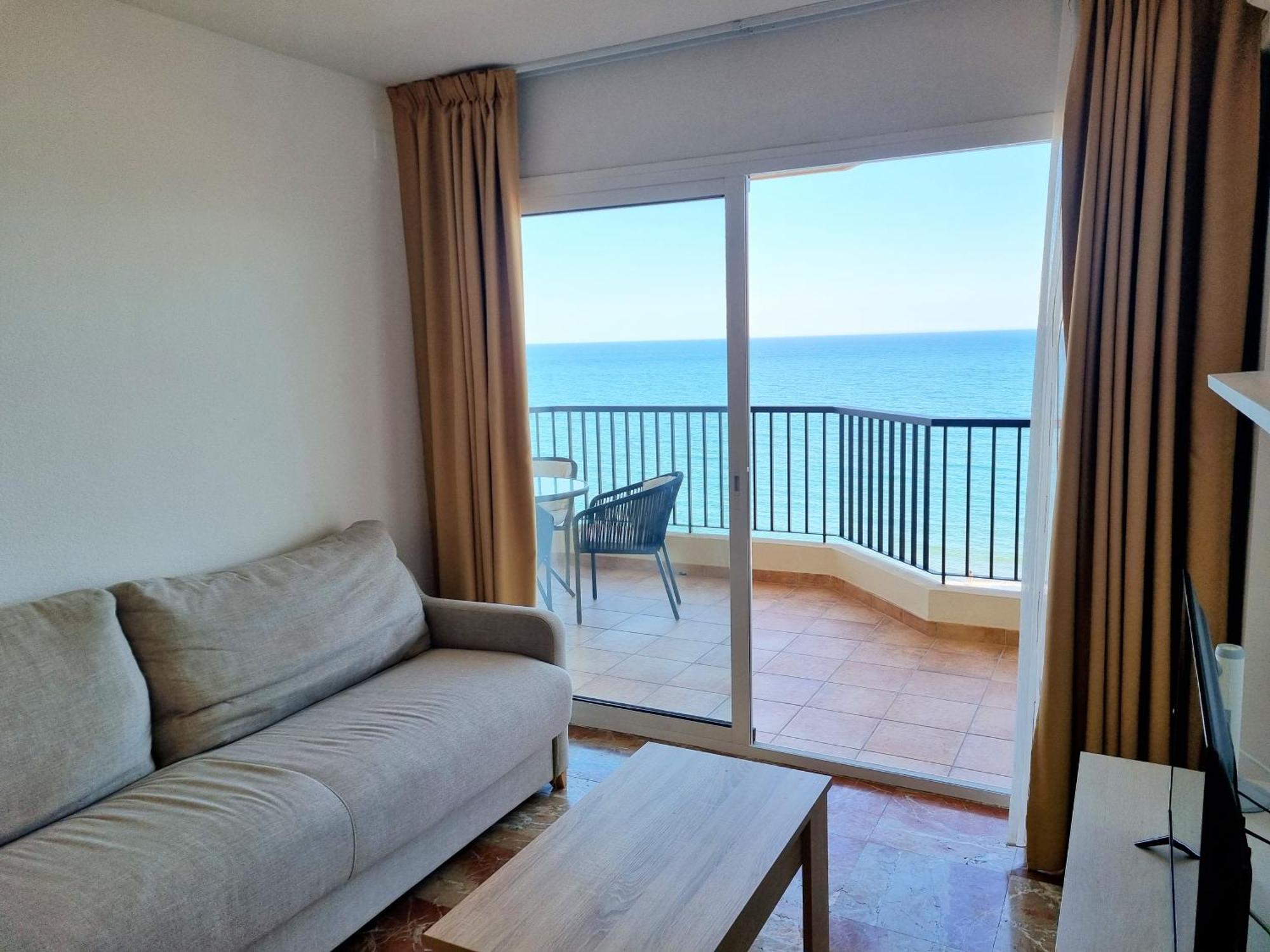 Apartment Antillas Ii Front Sea Views Pool