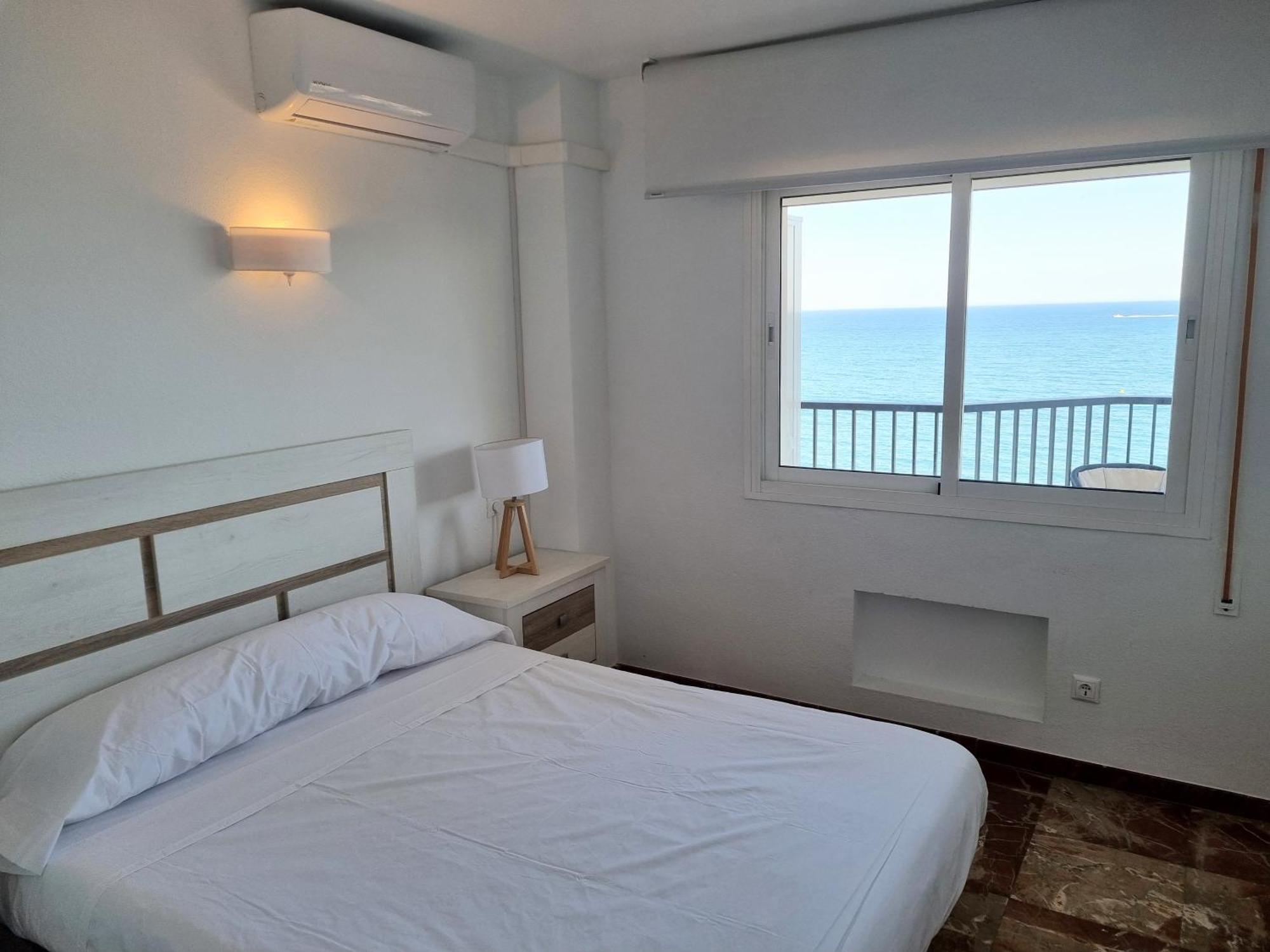 Antillas Ii Front Sea Views Pool * Fuengirola