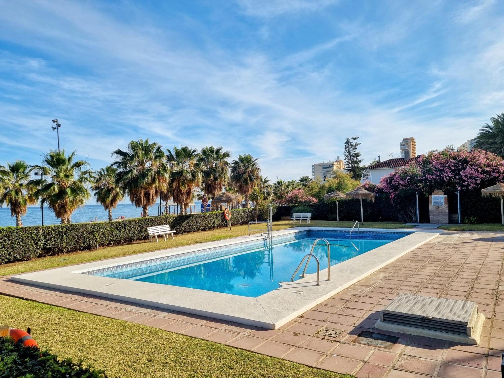 Antillas Ii Front Sea Views Pool * Fuengirola